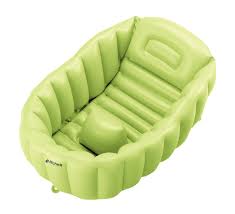 Desain dari bantal mandi ini sangat sesuai dengan ukuran tubuh bayi, dipadukan dengan balutan spandex fiber dan mesh dan bentuk yang pas membuat bantal ini sangat cocok sebagai pelengkap perlengkapan mandi untuk bayi anda. 11 Bak Mandi Bayi Terbaik 2020 Aman Dan Nyaman Untuk Si Kecil