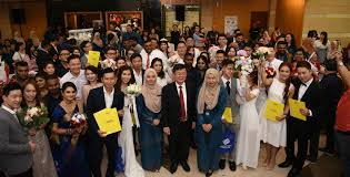 Paparan terbaik menggunakan internet explorer 11 ke atas, mozilla firefox 27.0.1 ke atas,safari dan google chrome dengan resolusi melebihi 1280 x 800 pixels. Majlis Fiesta Perkahwinan Beramai Ramai Jpn Pulau Pinang Zahir Perkhidmatan Lebih Dekat Dengan Masyarakat Km Buletin Mutiara