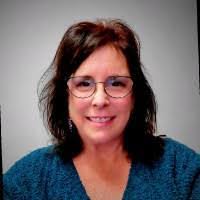 Heidi Sumner's Instagram, Twitter & Facebook