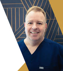 Dr Andy Mclean Cosmetic dentist