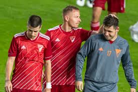 Amíg gondolkozol, teszünk róla, hogy semmiképp ne unatkozz, ugyanis a vigaszági döntőre is várjuk szavazatod! Hirek Oldal 17 A 168 Bol Dvsc