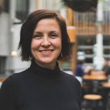 In 1996, I was approached by two young Kiwi guys here in Tokyo with a crazy  business idea. Naming no names, I declined to get involved in their project  and they went