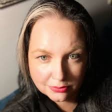 Amber Mize's Instagram, Twitter & Facebook