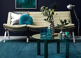 Anda bisa juga berkreasi menggunakan beberapa furniture bekas dengan kualitas masih terawat baik. Desain Ruang Tamu Minimalis Blog Qhomemart