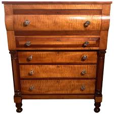 As typical of empire dressers from the period, this piece has graduated drawers. Gargantuan American Empire Chest Of Drawers Circa 1845 In Tiger Maple And Cherry American Beds Company