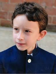 He still has to sit through meetings, too. Alessandro A 11 Anni In Scena Con La Tosca La Nuova Provincia
