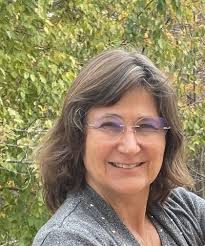 Sandra Merrow's Instagram, Twitter & Facebook