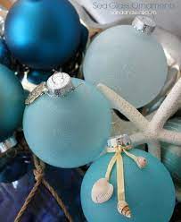 The first christmas tree decorations we have made are these cute beachy christmas baubles. Diy Beach Inspired Holiday Decoration Ideas Hative