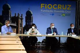 Fiocruz pede à anvisa autorização emergencial de uso para vacina de oxford. Agencia Fiocruz De Noticias