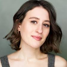 Jen Proctor's Instagram, Twitter & Facebook