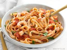 White wine sauce for pasta julieblanner1 parsley, grated parmesan, olive oil, crushed red pepper, salt and 5 more white sauce real simple pepperoni, crushed red pepper, sliced mushrooms, milk, fresh basil and 11 more Spicy Seafood Pasta With Tomato Butter Sauce Budget Bytes