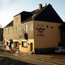 Groupon hat bestätigt, dass der kunde tatsächlich gasthaus pape besucht hat. Stammtisch Team Mowe