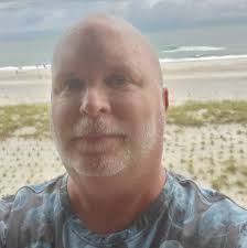 Hiking at Elsmere Creek Trail