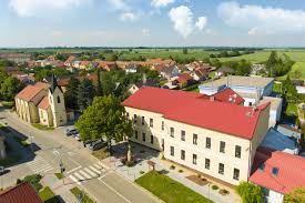 48° 47' 0 north, 16° 59' 0 east. Obec Hrusky Oficialni Web Obce