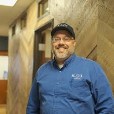 The Team — K&J Woodworks