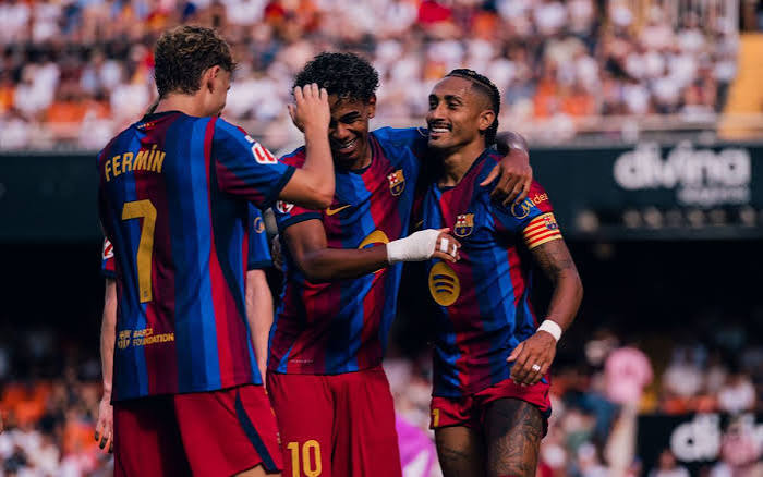 Valencia CF - FC Barcelona: Líder cinco estrellas (0-5)