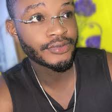 Brasileiro critica música de Nair Nany: “Não chamo isso de louvor” A  cantora gospel Nair Nany tem estado em destaque com a sua música de sucesso  “Melhor Amigo”, mas a canção também