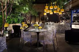 Vídeos gratuitos com tema de negócios. Decoracao Em Amarelo Preto E Branco Constance Zahn 15 Anos