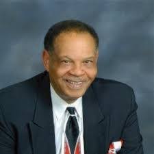 Leonard Brady's Instagram, Twitter & Facebook