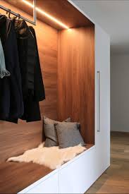 Dieser pinnwand folgen 680 nutzer auf pinterest. Garderobe Einbauschrank Design Garderoben Eingangsbereich Garderobe Mit Sitzbank