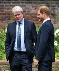 Lady kitty spencer, princess diana's niece and prince william and prince harry's cousin, has a stunning london home. Cj Kabowefxzfm