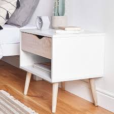 Vonhaus Bedside Table Scandinavian Nordic Style White And Light Oak Effect With Tapered Legs Nightstand Wit In 2020 White Oak Side Table Oak Bedside Tables Furniture