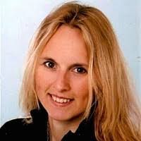 Sandra Spitz's Instagram, Twitter & Facebook