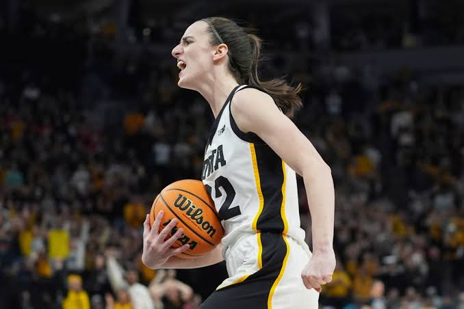 Caitlin Clark taken No. 1 in the WNBA draft by the Indiana Fever, as  expected
