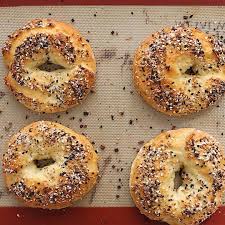 Easy Bagel Recipe Video In 2020 Bagel Recipe Easy Bagel Recipe Skinny Taste Recipes