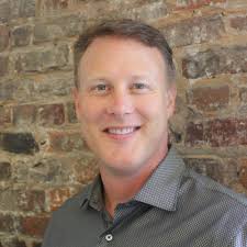 axialHealthcare changing CEO