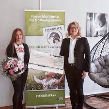 De beste borden van tanja groeneveld. Tanja Flugkraft Foto Hilfsprojekt Fur Krebskranke Facebook