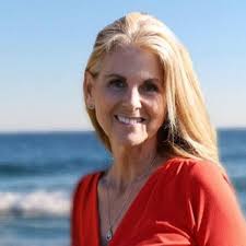 The Liminal Odyssey: The Alchemical Power of The Spaces In-Between : Hart,  Sande: Amazon.com.au: Books