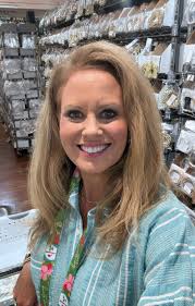 Who is going home tonight 👀 🤔 #BBNaija #follower #WanniDanbaki  #HandiDanbaki #BBNaijaS9