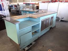 Data la frequenza con cui si effettua il rinnovo dell'arredamento nei bar, l'usato può sembrare una scelta conveniente, ma con un. Consumi Boom Dell Usato Dai Mobili Ai Vestiti Iltamtam It Il Giornale Online Dell Umbria