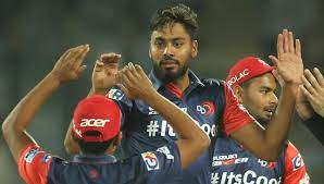 The match was against railways on the 7th of december 2014 in which his figures were 41 for 2 in 24 overs in the first innings. Ipl 2018 Delhi Daredevils Pacer Avesh Khan Clocked At 92mph As He Dismisses Kings Xi S Aaron Finch Sport360 News