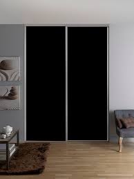 Des portes de placard au style contemporain et actuel, aux finitions soignées. Porte De Placard Coulissante Grise Anthracite Form Valla 62 2 X 245 6 Cm Castorama