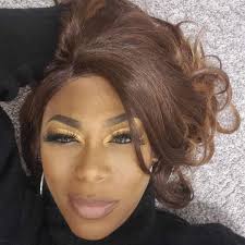 I'm a human service worker, travel advisor, and marketer from Richmond, VA,  looking to connect with positive, goal-driven women