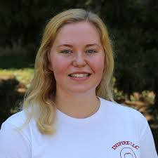 Sarah Reams's Instagram, Twitter & Facebook