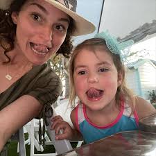 Katie DeSantis (@kayt_de) • Instagram photos and videos