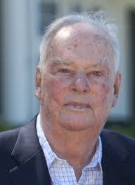 Kay Farley's Instagram, Twitter & Facebook