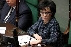 Posłanka na sejm v, vi, vii, viii i ix kadencji (od 2005). Elzbieta Witek Jakiej Nie Znacie Chociaz Jest Babcia Potrafi Zaszalec