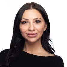 Dara Weber's Instagram, Twitter & Facebook