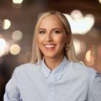 Mary Hamblin's Instagram, Twitter & Facebook