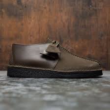Clarks Men Desert Trek Green Olive Combi
