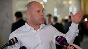 Илья́ влади́мирович ки́ва — украинский политик, общественный деятель и государственный служащий, народный депутат ix созыва от фракции оппозиционная платформа — за жизнь. Kiva Zayavil O Podgotovke Kieva K Bolshoj Vojne Na Donbasse