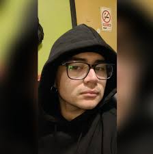 Hello. I'm new here and new to my IPhone 16 Pro. I realise the group is for  Iphone 16 Pro Max users. Is there a big difference when it comes to the