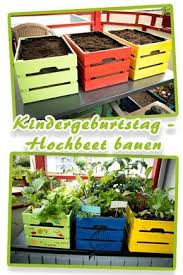 Zu Einem Kindergeburtstag Haben Wir Mini Hochbeete Von Den Kindern Bepflanzen Lassen Hochbeet Diy Kinder Basteln B In 2020 Hochbeet Kinder Garten Hochbeet Bauen