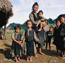 It is believed miao migrated from china during the 19th century, after centuries of. Nord Vietnam Das Lacheln Der Hmong Welt