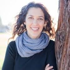 Katherine Noyes's Instagram, Twitter & Facebook