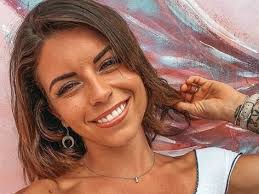 Nouveau casting, nouvelles destinations, nouveaux enjeux pro, nouveaux guests, nouvelles histoires. Interview Angelique Sur Les Anges 12 Apres Koh Lanta J Avais Des A Priori Koh Lanta Lanta Tele Realite